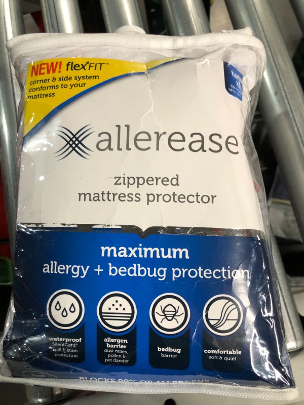 Photo 3 of *NEW* Aller-Ease Maximum Allergy Mattress Protector Twin XL, White 