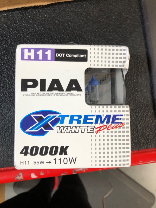 Photo 4 of *NEW* PIAA H11 Style Xtreme White 55=110-Watt Bulb - Twin Pack