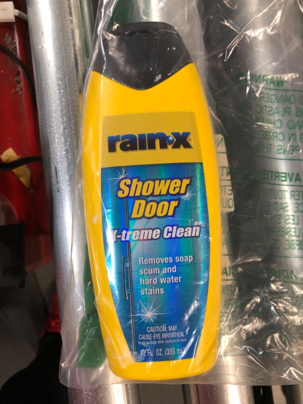 Photo 2 of *USED/SEE NOTES* RAIN-X Shower Door Cleaner12 fl. oz. 