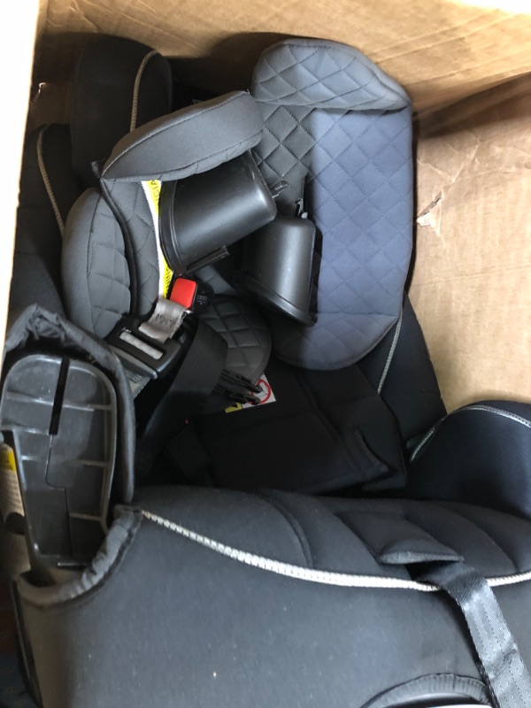 Photo 2 of Graco 4Ever 4 in 1 Car Seat featuring TrueShield Side Impact Technology with TrueShield Technology Ion