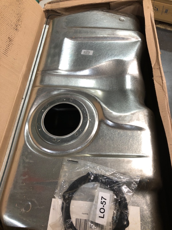 Photo 1 of Spectra Fuel Tank F42D-18.5 x 42.5 x 9.5 in