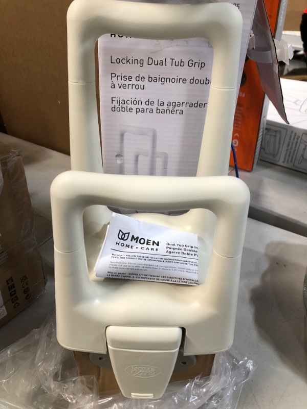 Photo 2 of *NEW* Moen DN7075 Home Care Locking Dual Tub Grip, White