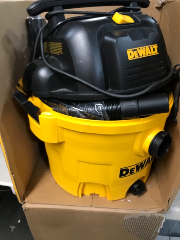 Photo 6 of *PARTS ONLY*
DEWALT DXV09P 9 gallon Poly Wet/Dry Vac, Yellow