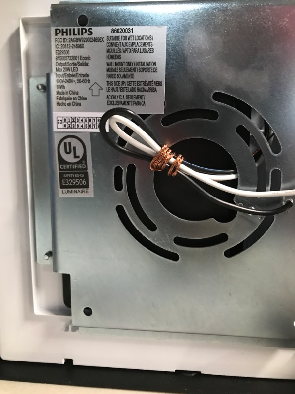 Photo 1 of *SEE NOTES*Philips Hue Econic Outdoor White & Color Wall & Ceiling Light Fixture (Hue Hub Required, Compatible with Alexa, Apple Homekit & Google Assistant) Econic Square 1