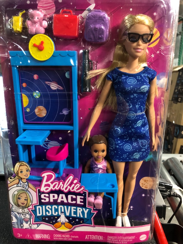 Photo 2 of *NEW* ?Barbie Careers Space Discovery Dolls  Science Classroom Playset