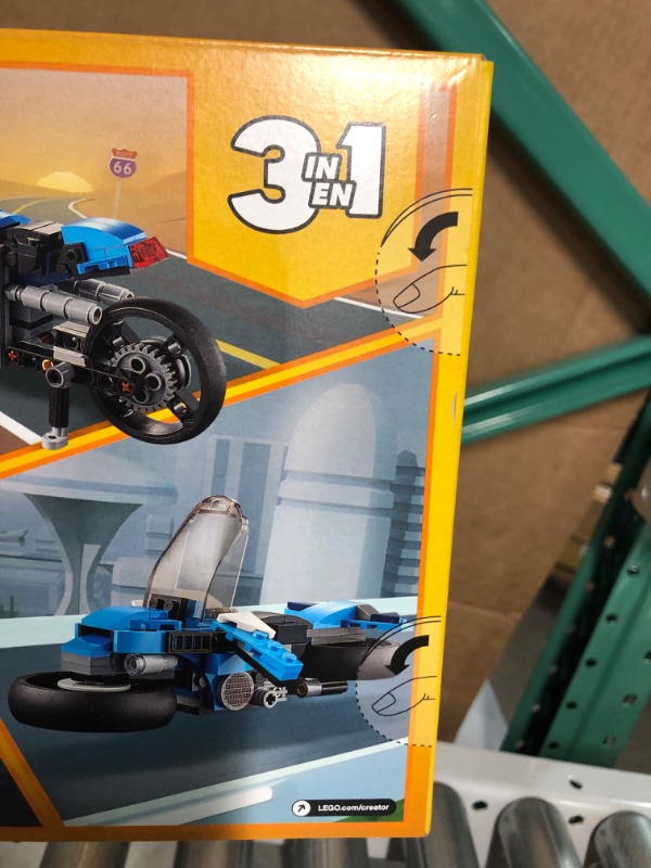 Photo 2 of *BRAND NEW* LEGO Creator 3in1 Superbike 31114