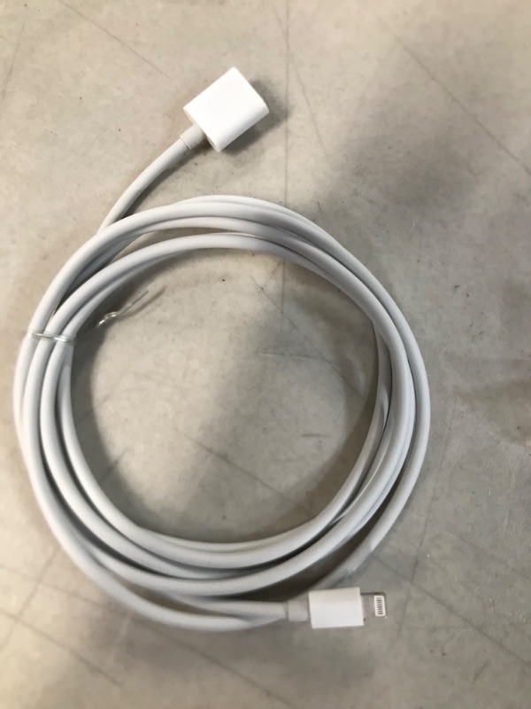 Photo 4 of apple cables bundle