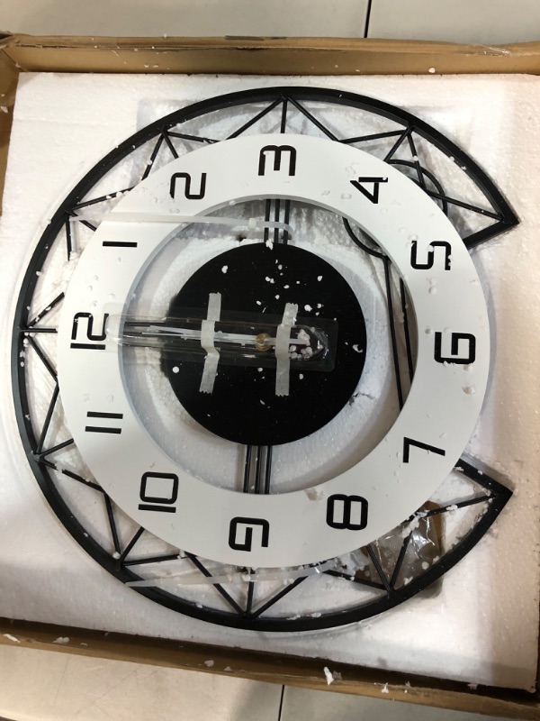 Photo 3 of [USED] JUJUDA Large Wall Clock 