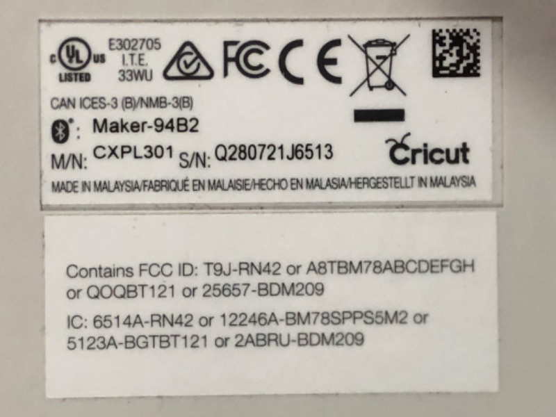 Photo 1 of **USED/MISSING PARTS,SEE NOTES** Cricut Maker Blue Fe