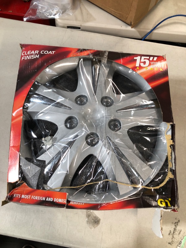 Photo 2 of (Used) Custom Accessories 96411 GT-5 Silver 15" Wheel Cover, Pack of 4