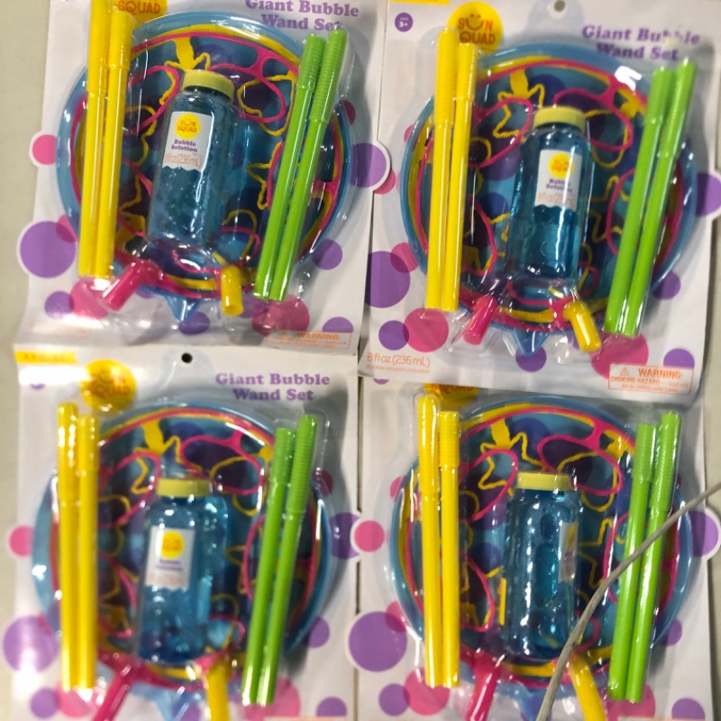 Photo 2 of Bundle of 4 
Giant Bubble Wand 2pk - Sun Squad