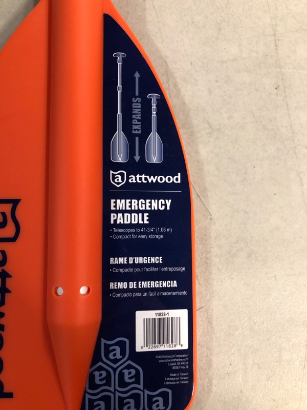Photo 1 of *NEW* Attwood 11828-1 Emergency  Telescoping Paddle