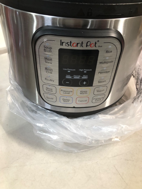 Photo 3 of *NEW* Instant Pot Duo 7-in-1 Electric Pressure Cooker