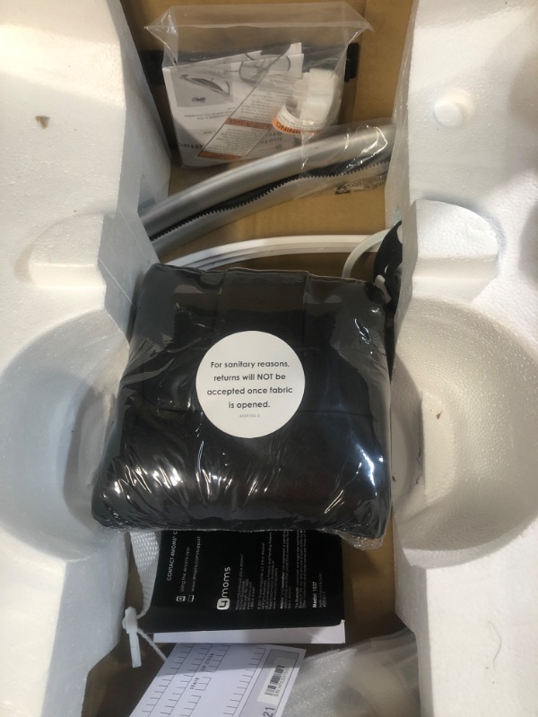 Photo 1 of 4moms mamaRoo 4 Multi-Motion Baby Swing + Safety Strap Fastener, Bluetooth Baby Swing with 5 Unique Motions, Nylon Fabric, Black