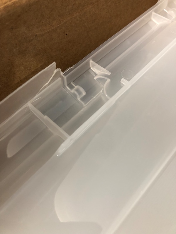 Photo 4 of ***PARTS ONLY/DAMAGED**** IRIS USA 72 Qt. Plastic Storage Bin with Durable Lid and Secure Latching Buckles 4 Pack