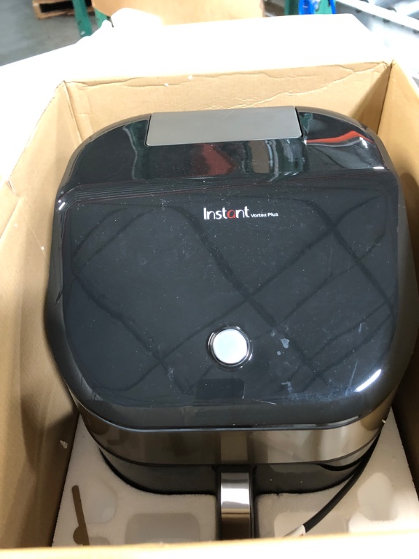 Photo 3 of *Used * Instant Vortex Plus 6-Quart Air Fryer Oven, Single Basket, Stainless Steel 6QT ClearCook