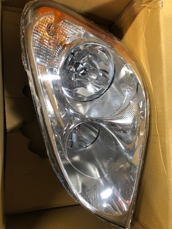 Photo 2 of Dorman 888-5206 Driver Side HD Headlight Assembly