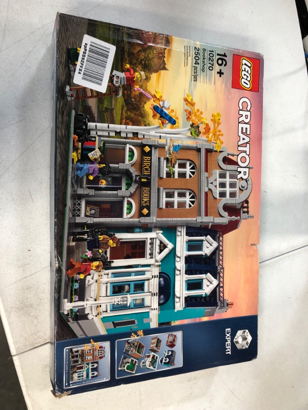 Photo 5 of *NEW* LEGO | Creator Expert Bookshop | 10270