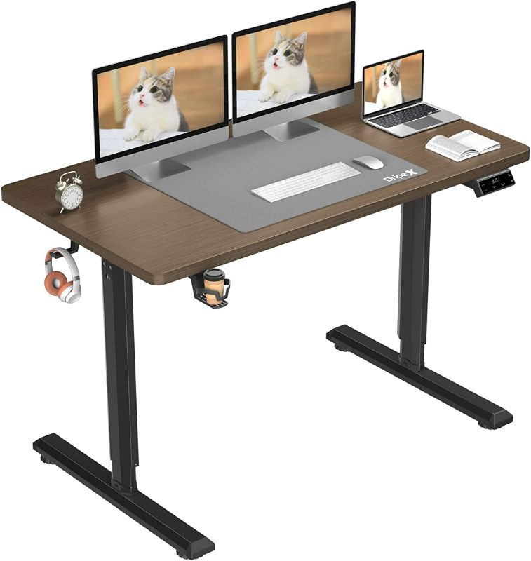 Photo 1 of Adjustable Computer Table