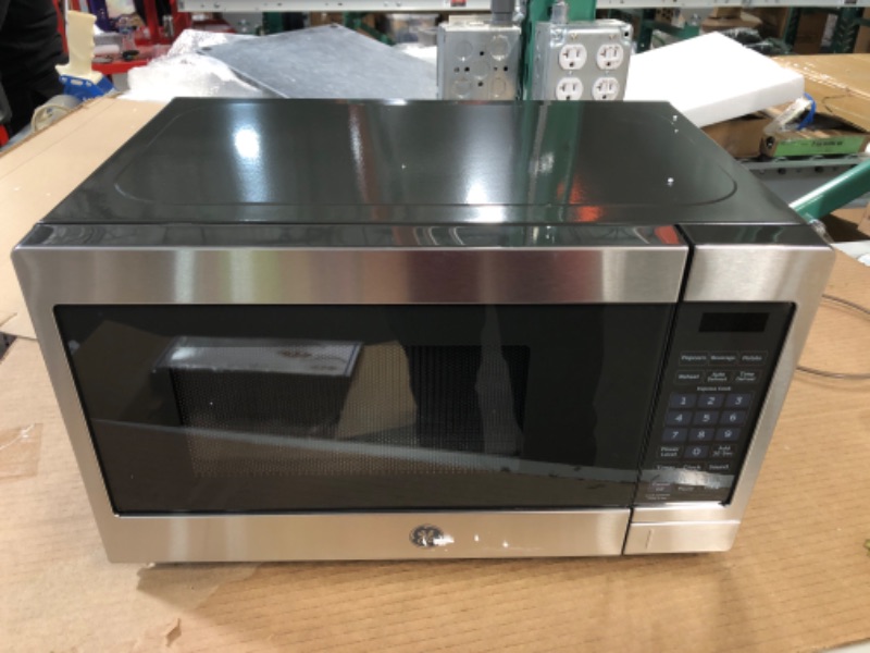 Photo 2 of **SEE NOTES**
GE Countertop Microwave Oven | 700 Watts | Kitchen Essentials | Stainless Steel