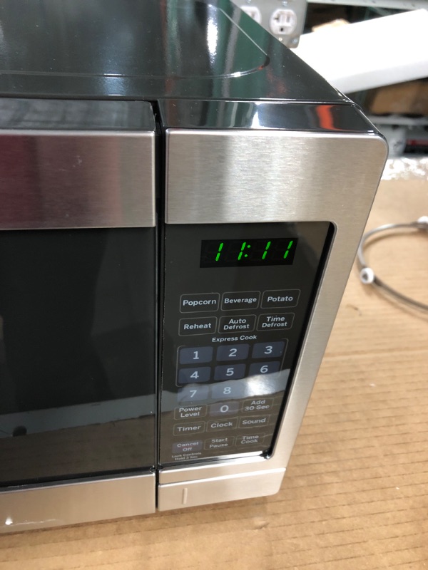 Photo 3 of **SEE NOTES**
GE Countertop Microwave Oven | 700 Watts | Kitchen Essentials | Stainless Steel