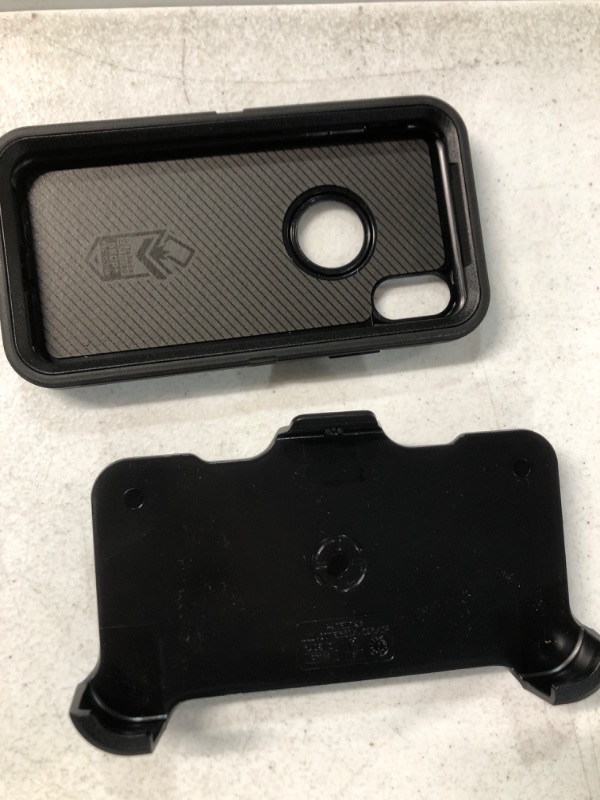 Photo 1 of OTTERBOX - UNKNOWN MODEL - SEE PIC