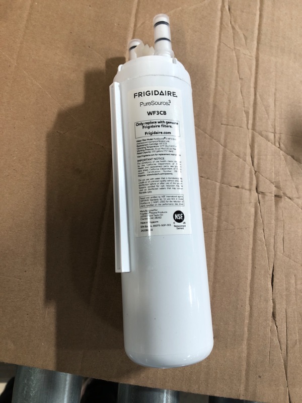 Photo 2 of Frigidaire WF3CB Puresource3 Refrigerator Water Filter