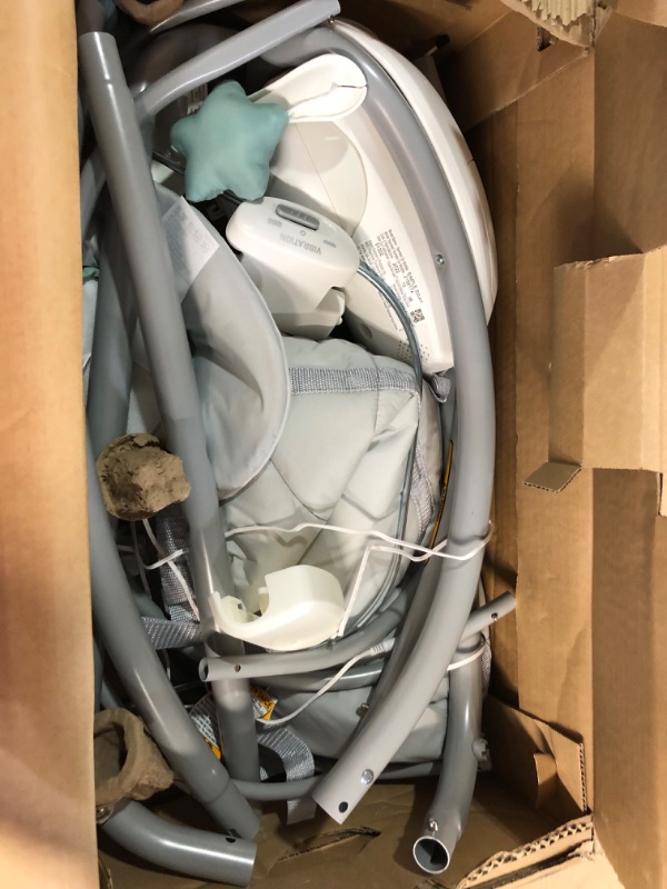 Photo 2 of [USED] Graco® Simple Sway™ Swing, Ivy 