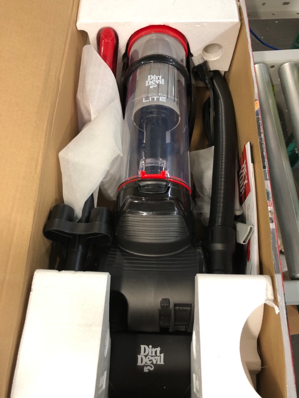 Photo 2 of [USED] Dirt Devil Endura Lite Bagless Vacuum 