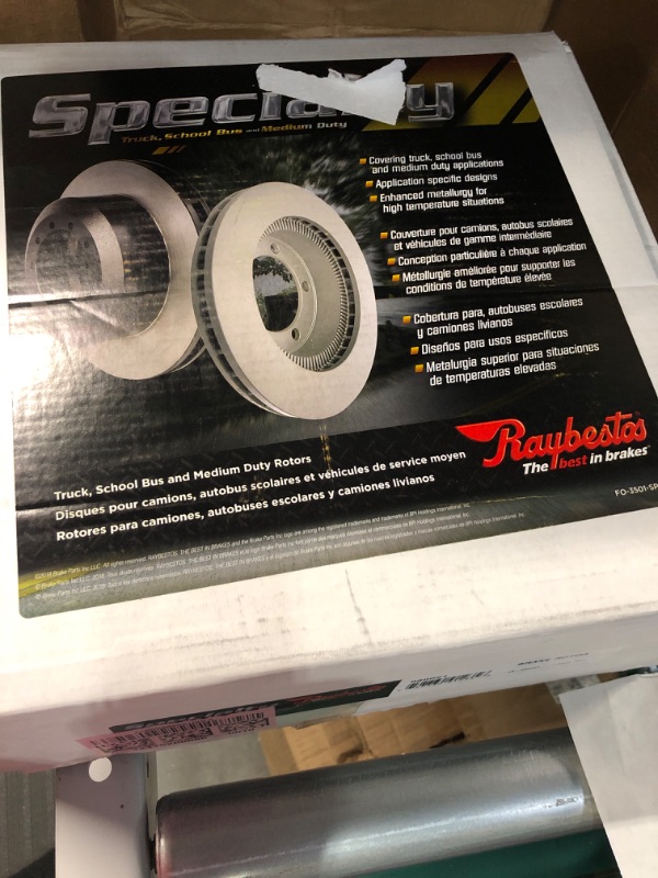 Photo 3 of Raybestos 680021 Advanced Technology Disc Brake Rotor and Hub Assembly