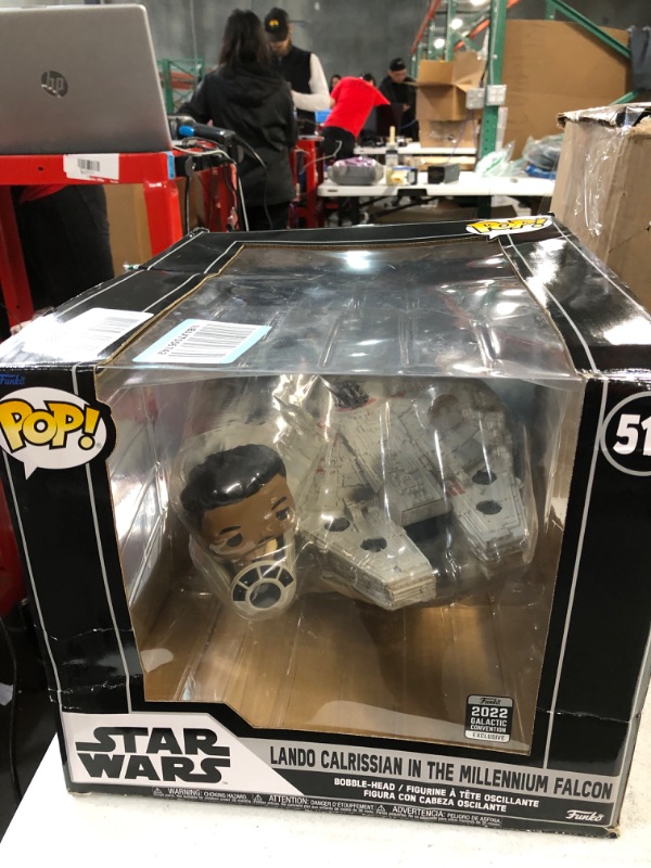 Photo 2 of -SEE NOTES-Funko Pop! Ride Super Deluxe: Star Wars - Lando Calrissian in The Millenium Falcon (Shared Galactic Convention, Amazon Exclusive), Multicolor