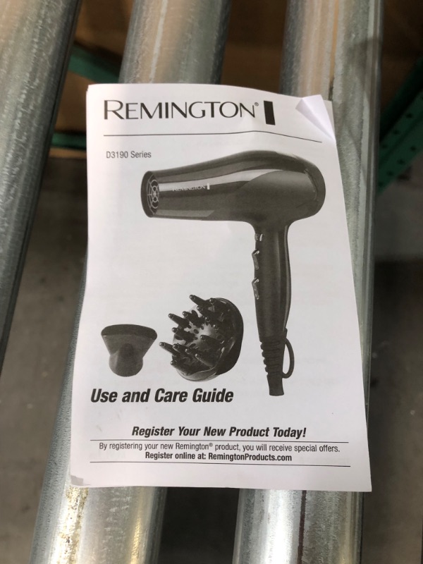 Photo 2 of [DAMAGE] Remington D3190 Damage Protection Hair Dryer