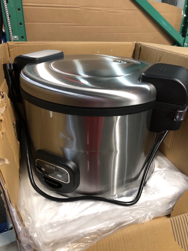 Photo 4 of [DAMAGE] Aroma Housewares 60-Cup  Commercial Rice Cooker