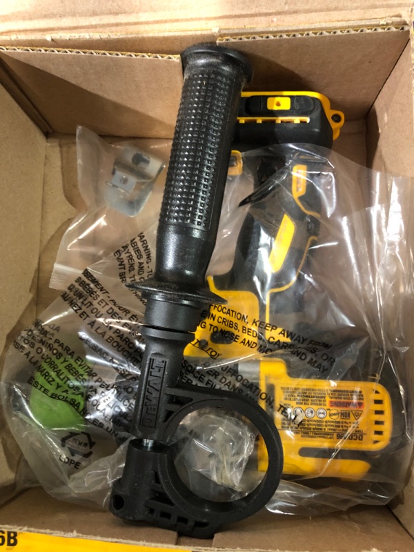 Photo 3 of [USED] DEWALT 20V MAX XR Hammer Drill