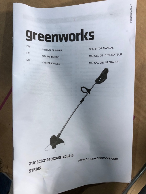 Photo 4 of Greenworks 40V Cordless String Trimmer and Leaf Blower Combo Kit, 2.0Ah Battery and Charger Included 12" Trimmer + Blower (2.0Ah)