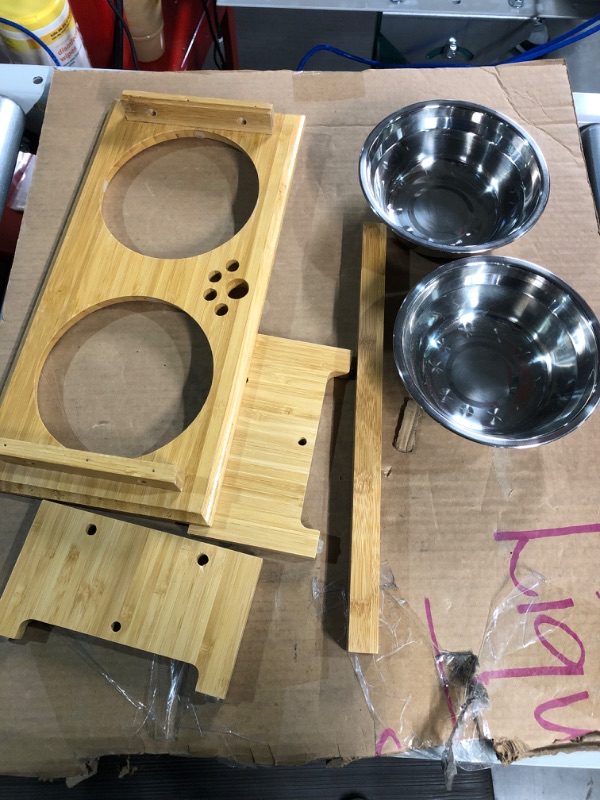 Photo 2 of (MISSING Hardware) FOREYY Raised Pet Bowls Feet 4'' Tall-20 oz bowl