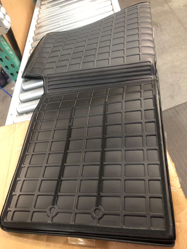 Photo 2 of -USED-KUST Cargo Liner for 2020-2023 Ford Explorer Behind 2nd Row Seats All Weather Trunk Liner Floor Mat Black