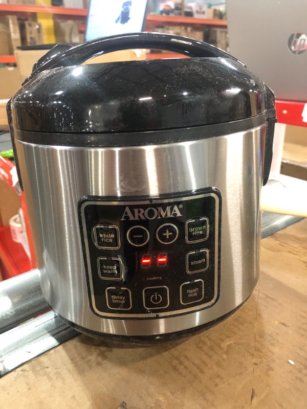 Photo 2 of -USED-Aroma Housewares ARC-914SBD Digital Cool-Touch Rice Grain Cooker and Food Steamer