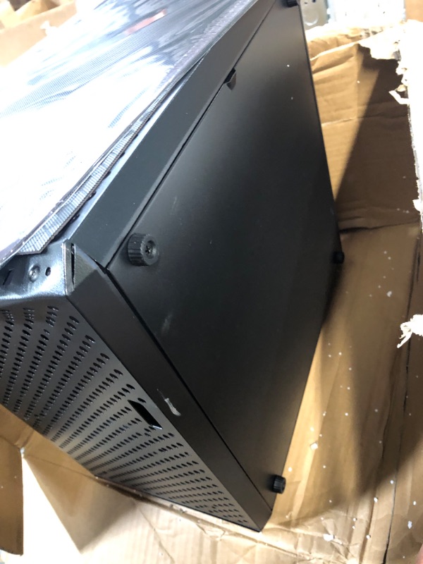 Photo 4 of **damaged* Cooler Master MasterBox Q300L Micro-ATX Tower, Black 