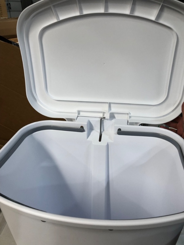 Photo 2 of **NEW** Glad 13 Gallon Trash Can with Odor Protection of Lid White 