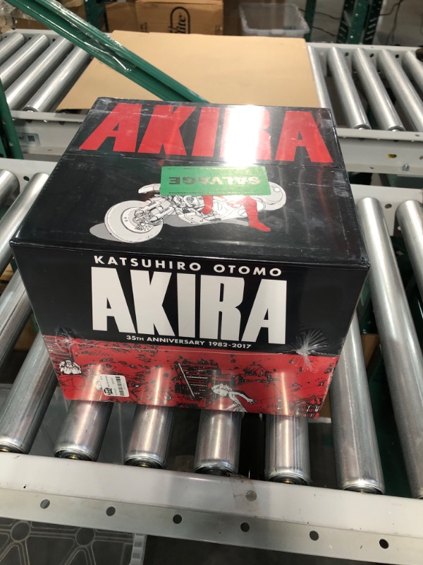 Photo 3 of Akira 35th Anniversary Box Set