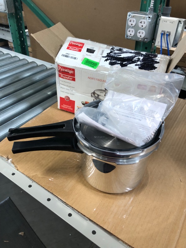 Photo 1 of **USED**Prestige PRP3 Pressure Cooker, 3 Liter, Silver 9"D x 12"W x 7"H
