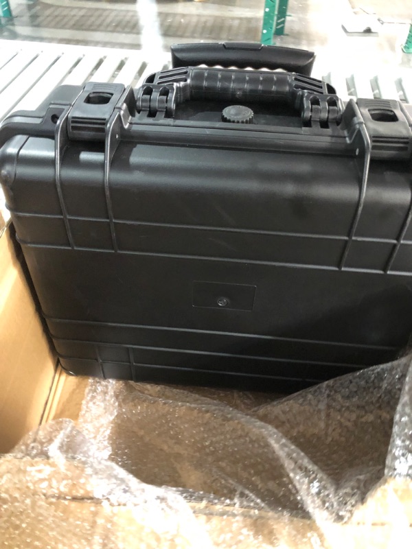 Photo 4 of Nanuk 935 Waterproof Carry-On Hard Case with Wheels Empty - Black Black Empty Case