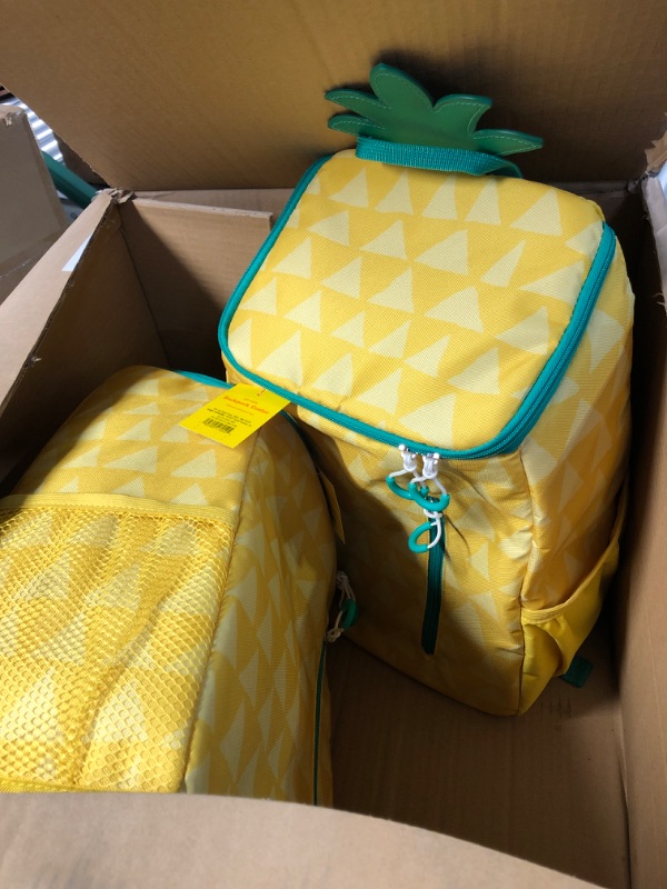 Photo 2 of 2 pack 7.5qt Backpack Cooler Pineapple - Sun Squad