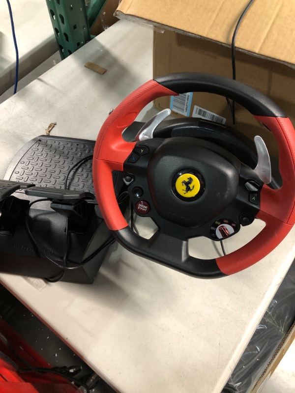 Photo 2 of Thrustmaster Ferrari 458 Spider Racing Wheel (Xbox Series X/S & One)
