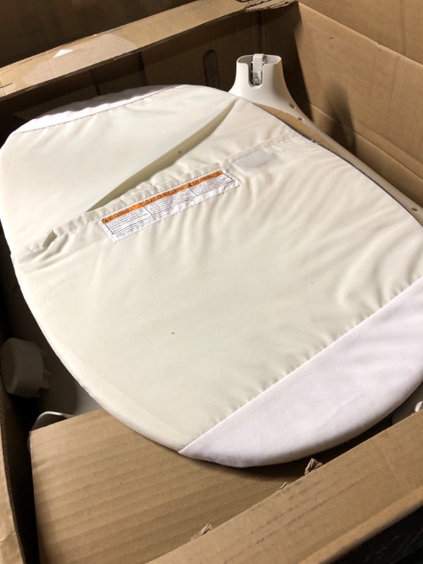 Photo 2 of 4moms MamaRoo Sleep Bassinet, Baby Bedside Bassinet, 2 Heights