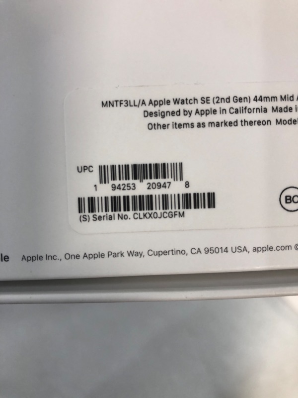Photo 1 of Apple Watch SE 2nd Generation 44mm Aluminum Case Midnight  S/M