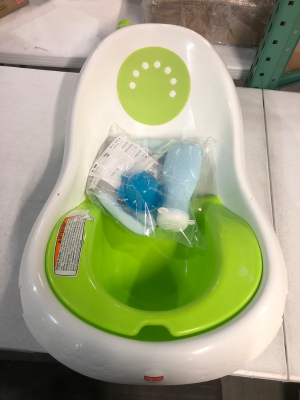 Photo 2 of Fisher-Price 4-In-1 Sling 'N Seat Bath Tub