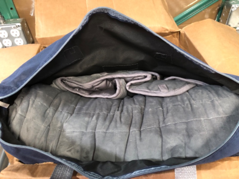 Photo 2 of -USED-Double-Sided Weighted Blanket King Size 30lbs(88''x104'', All Season Use) - Carry Bag Included King | 88''x104'' - 30LBS Grey