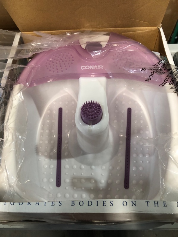 Photo 2 of [USED] Conair Soothing Pedicure Foot Spa - Lavender